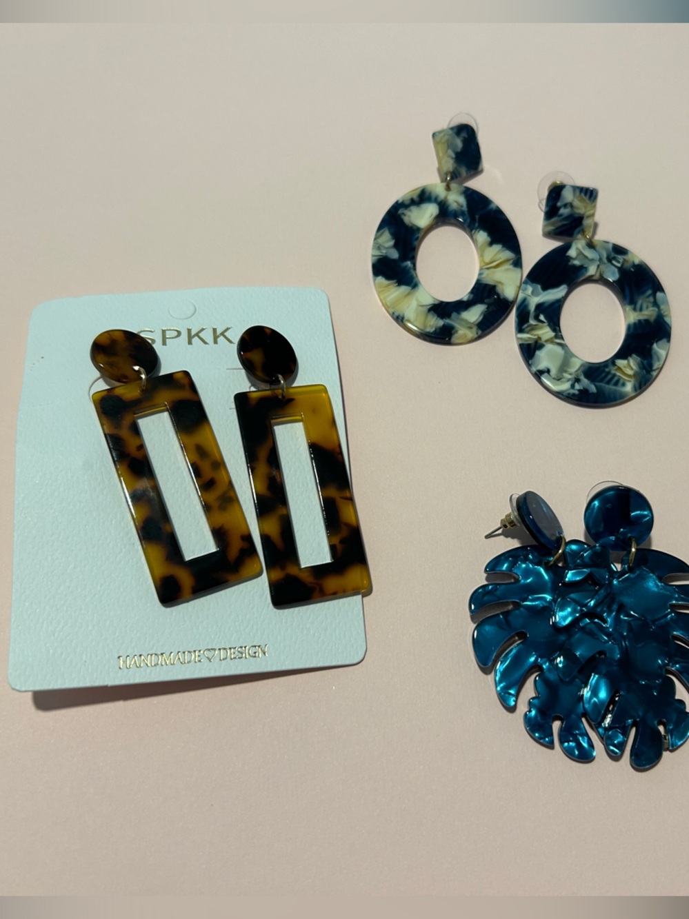 Tortoiseshell Rectangle & Marbled Hoop Earrings with Blue Floral Clip Set